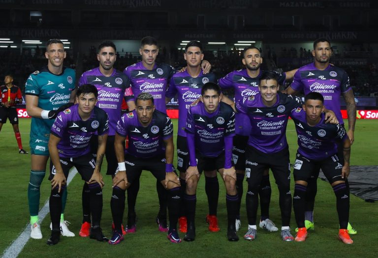 Mazatlán FC remonta y vence a Querétaro