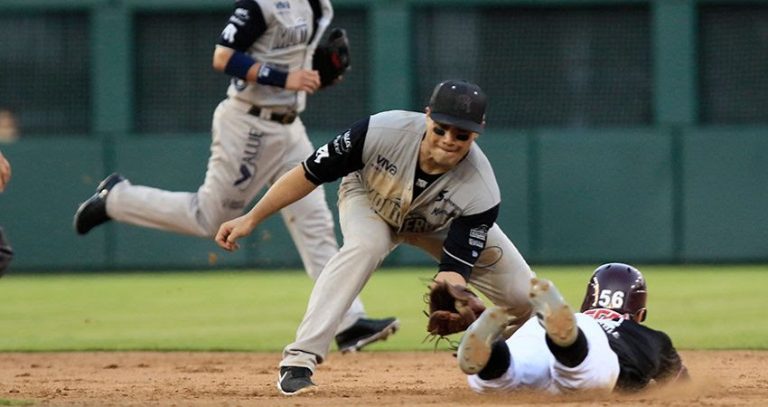 Tomateros de regreso en Monterrey