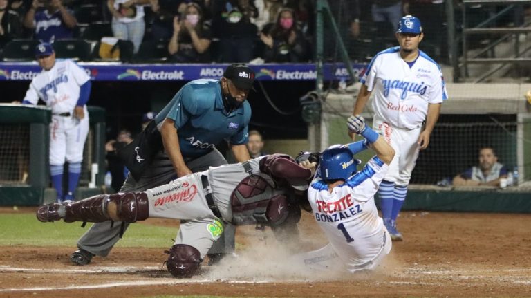 Gran choque y Tomateros ganan en extrainnings