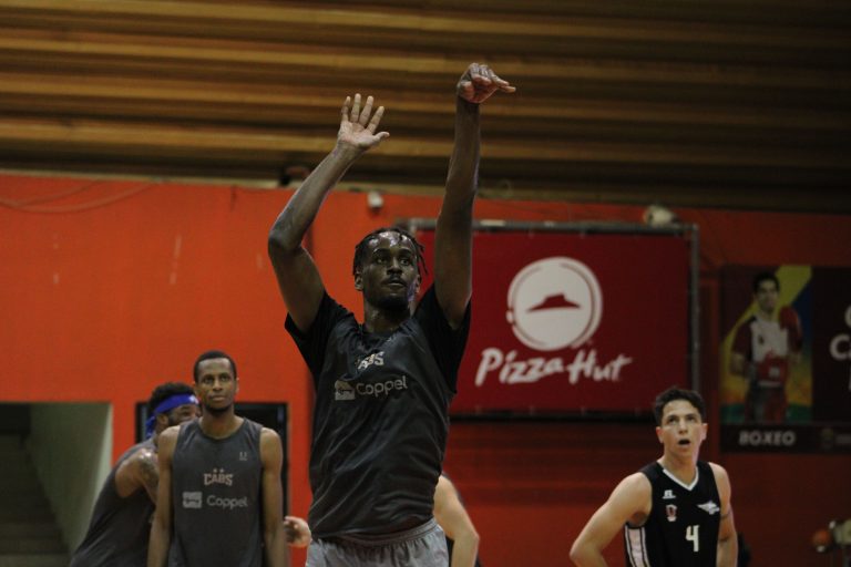 Caballeros suma a Kerwin Smith a sus filas