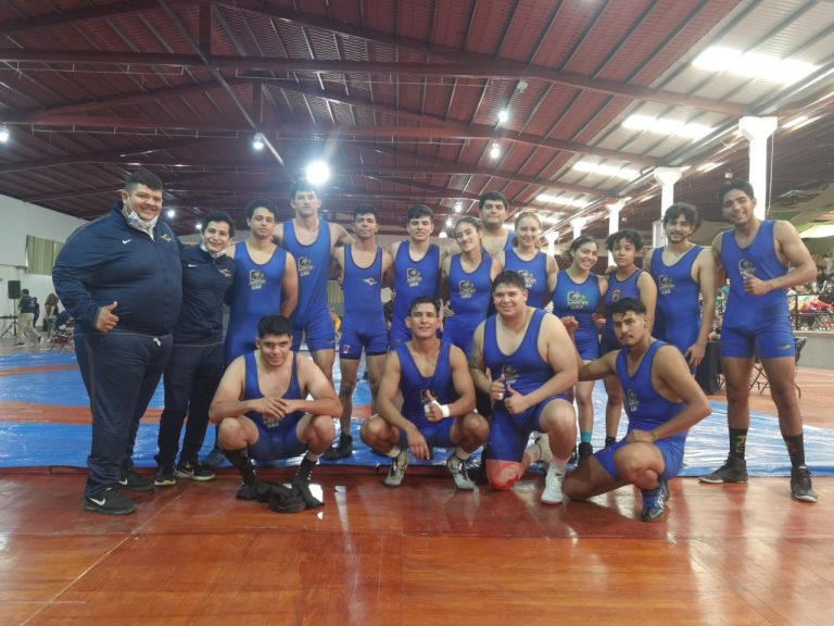 Águilas UAS clasifica al menos a 12 a Universiada Nacional en luchas