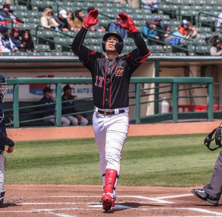 Joey toca la puerta de MLB