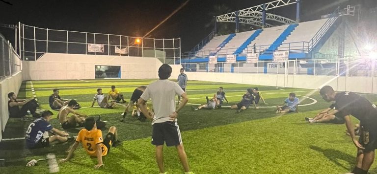 Águilas UAS regresan a su nido en el fut rápido