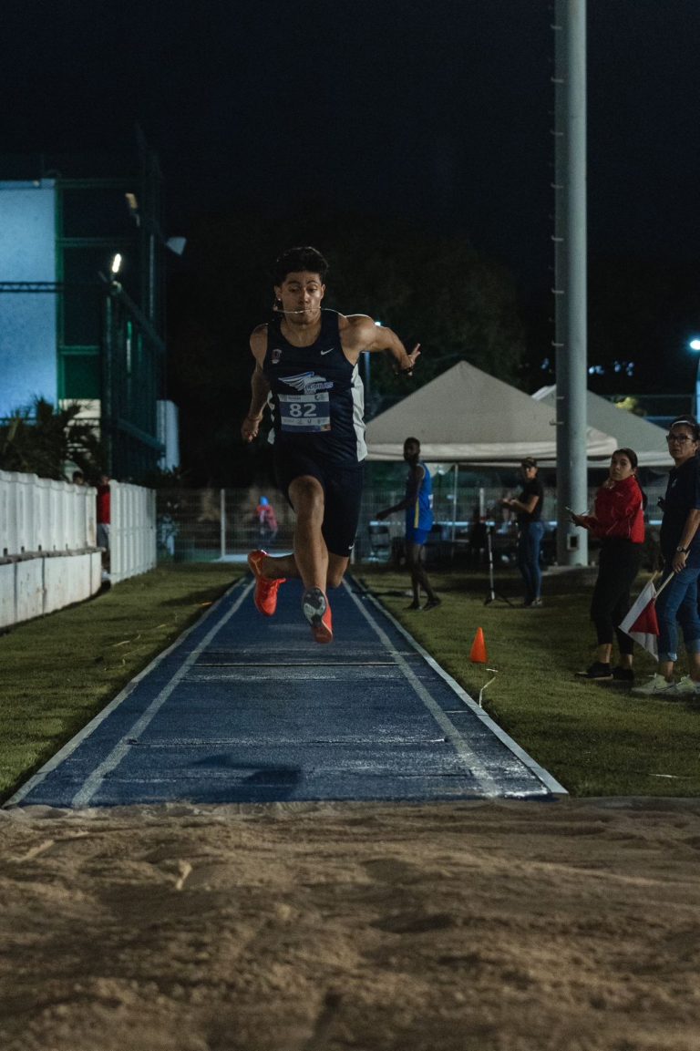 Victor Castro gana oro en FISU América Games