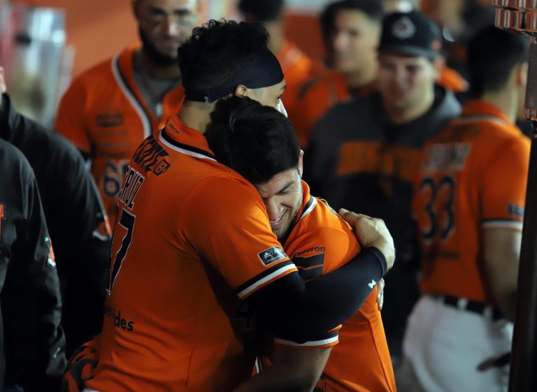 Con gran joya de pitcheo de Wilmer Naranjeros logra el pase a Semifinales