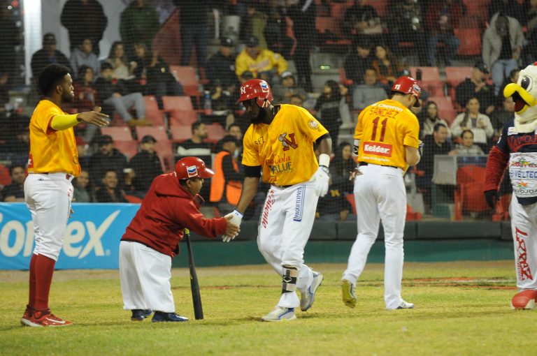 Navojoa alarga la serie en casa con blanqueada