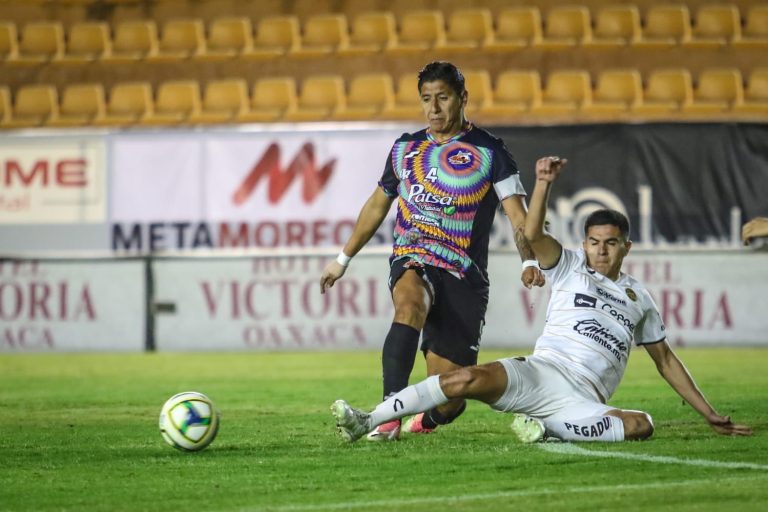 Noche difícil en Oaxaca