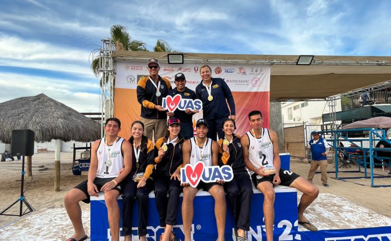 El voly de playa femenil también hace historia