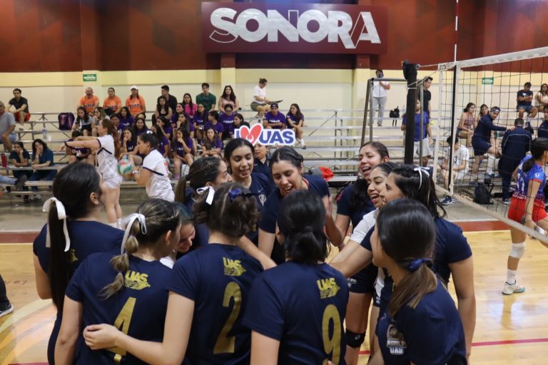 Águilas UAS continúan invictos en voleibol