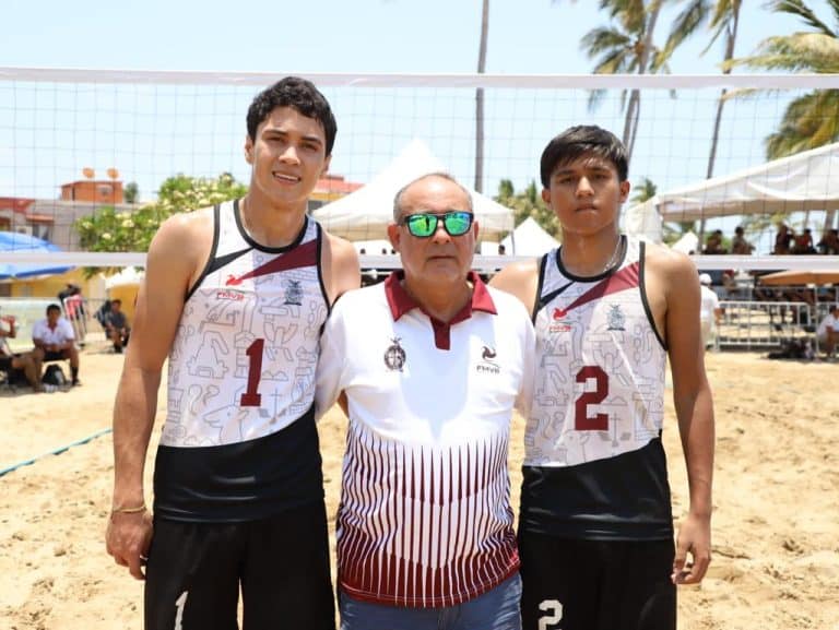 El voleibol de playa sigue con equipo completo