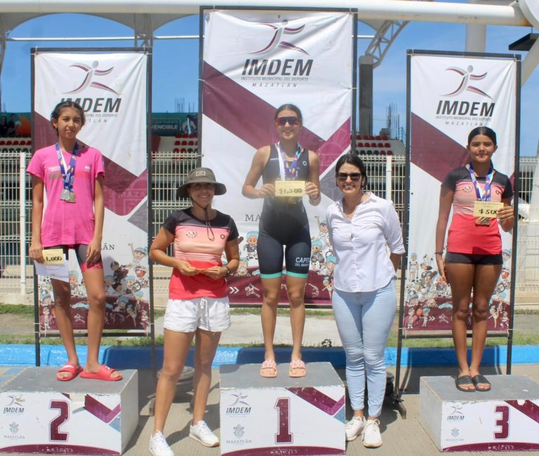 Victoria Medina se lleva primer lugar en la Copa Acuatlón en Mazatlán