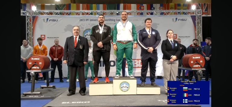 José Sánchez, estudiante UAS, sub campeón mundial de powerlifting