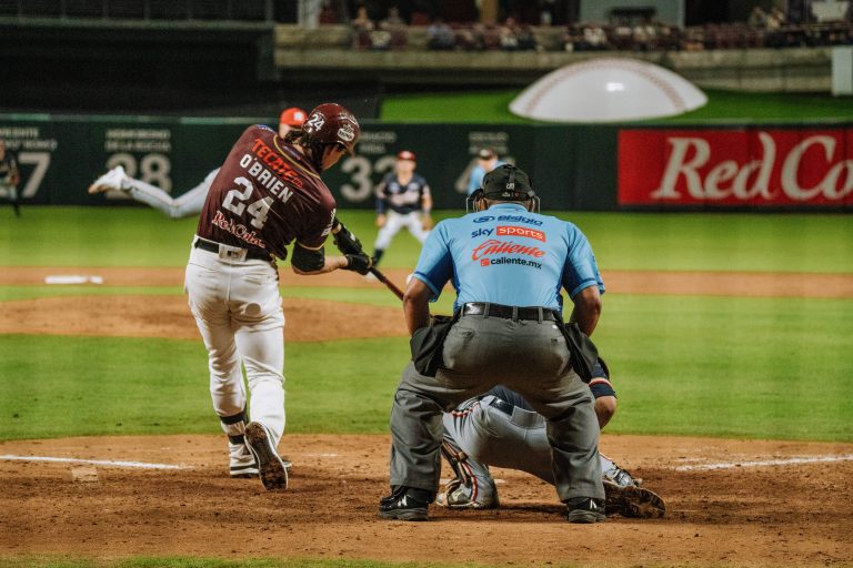 Tomateros se lleva el primero de la serie por la vía del poder; Elizalde llega a 600 hits