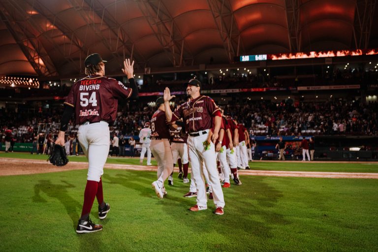 Los guindas ganan el primero de la serie con tablazo de Mallex Smith