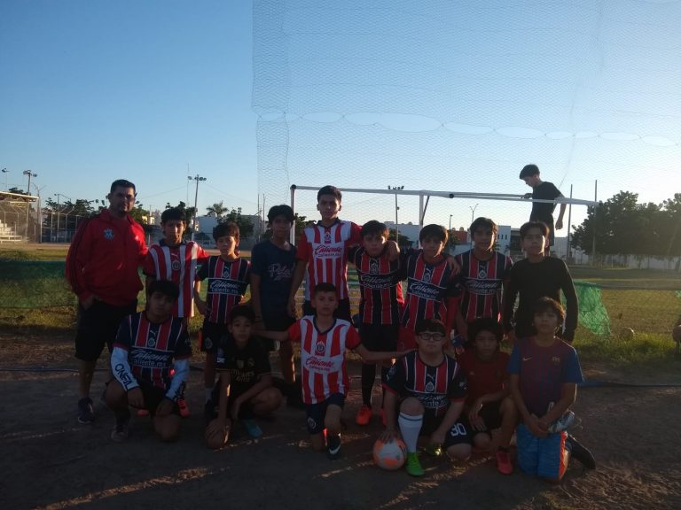 Monterrey golea a Chivas en Copa Navideña-IMDEC 2023 de futbol