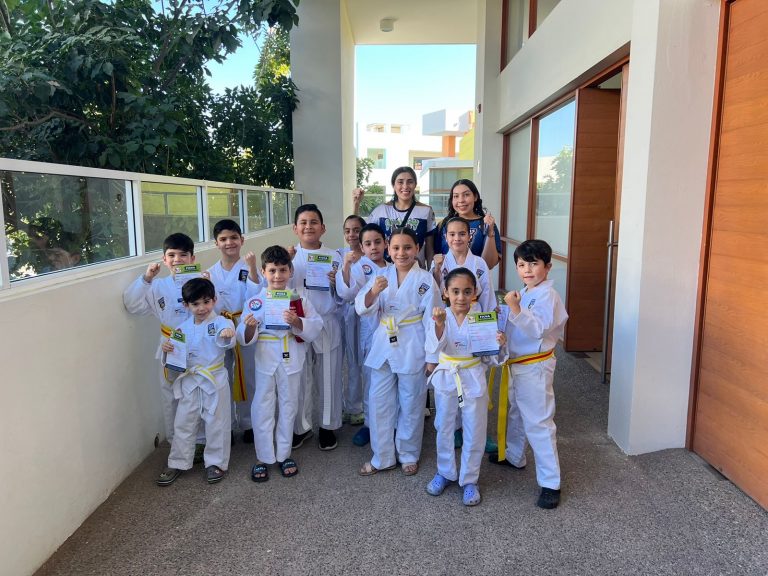 Academia Águilas UAS de Tae Kwon Do obtienen 40 medallas en copa Vía Reggio