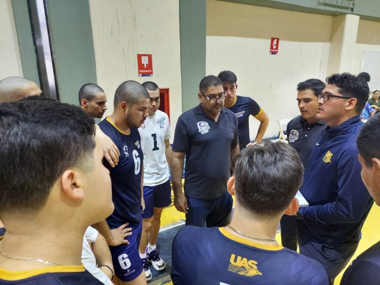 Águilas UAS gana en el voleibol femenil con regreso de película