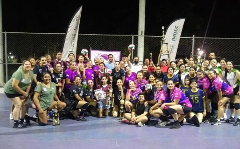 Premia IMDEC a lo mejor del Torneo Primaveral de Voleibol de la LVNG
