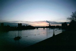 Thames dusk