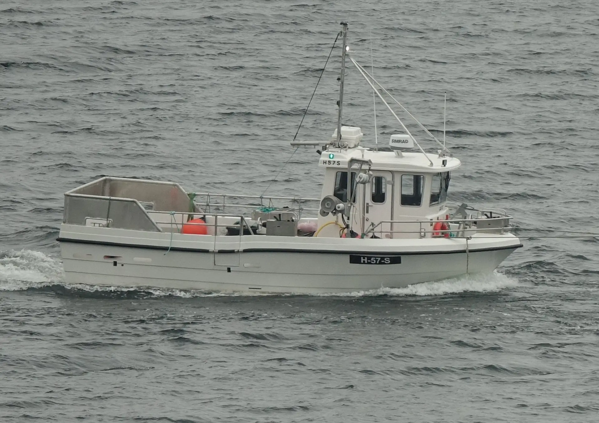 Gaute Foto Geir Vinnes "Gaute" med deltakarrett NVG-sild 10-11 m og Leppefisk - Bilde 1