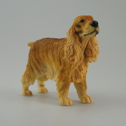 Figur med gylden Cocker Spaniel. – HundeTamTam