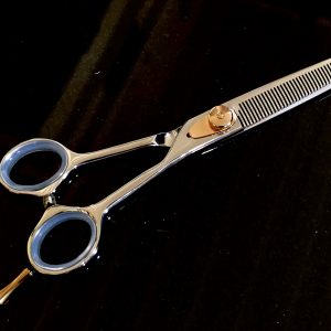 Anvil_42tooth blender scissor. effileras