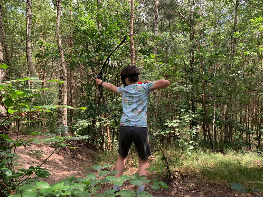 archery tag in actie