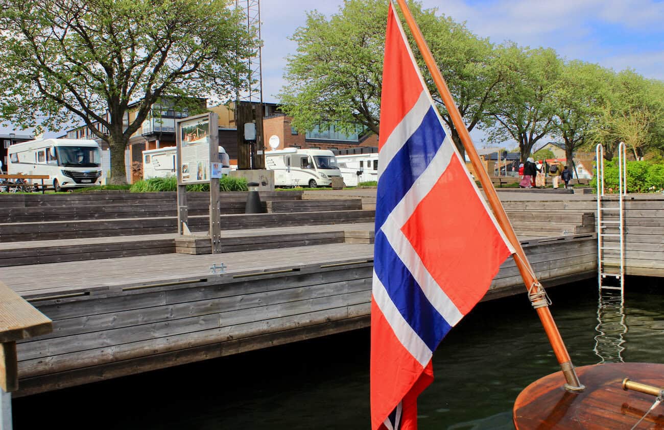 17 MAIHELG MED MARITIM UTSIKT