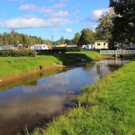 VED BREDDEN AV BOGSTADVANNET