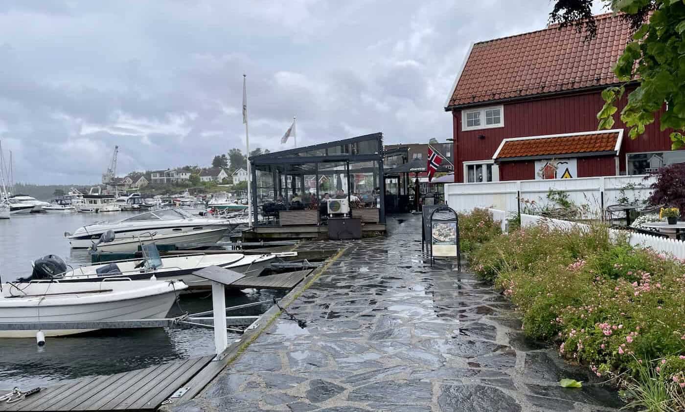 SOMMMERBYER UTEN SOMMER
