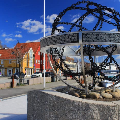 LILLESAND PÅ LAVGIR