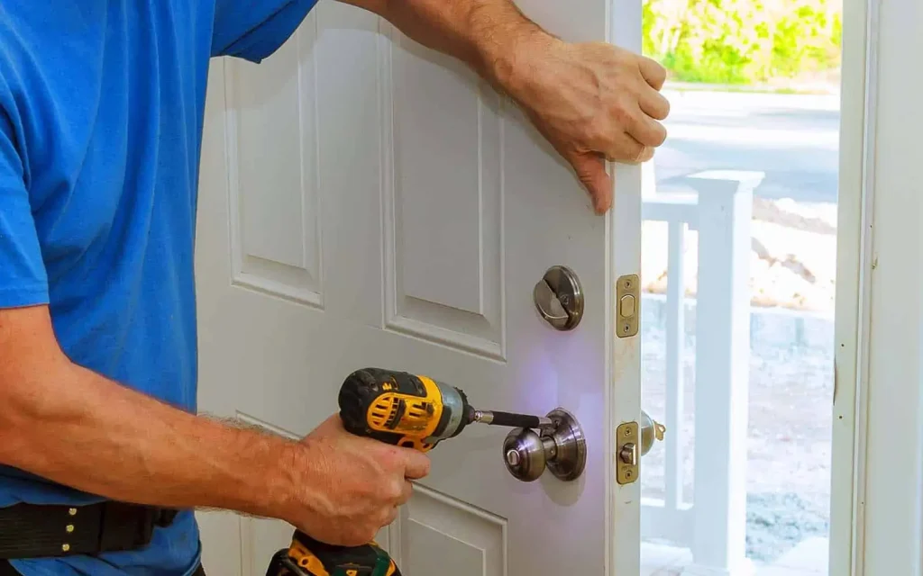 Emergency Locked Out Locksmith in Tipton-Burglary Repairs Services