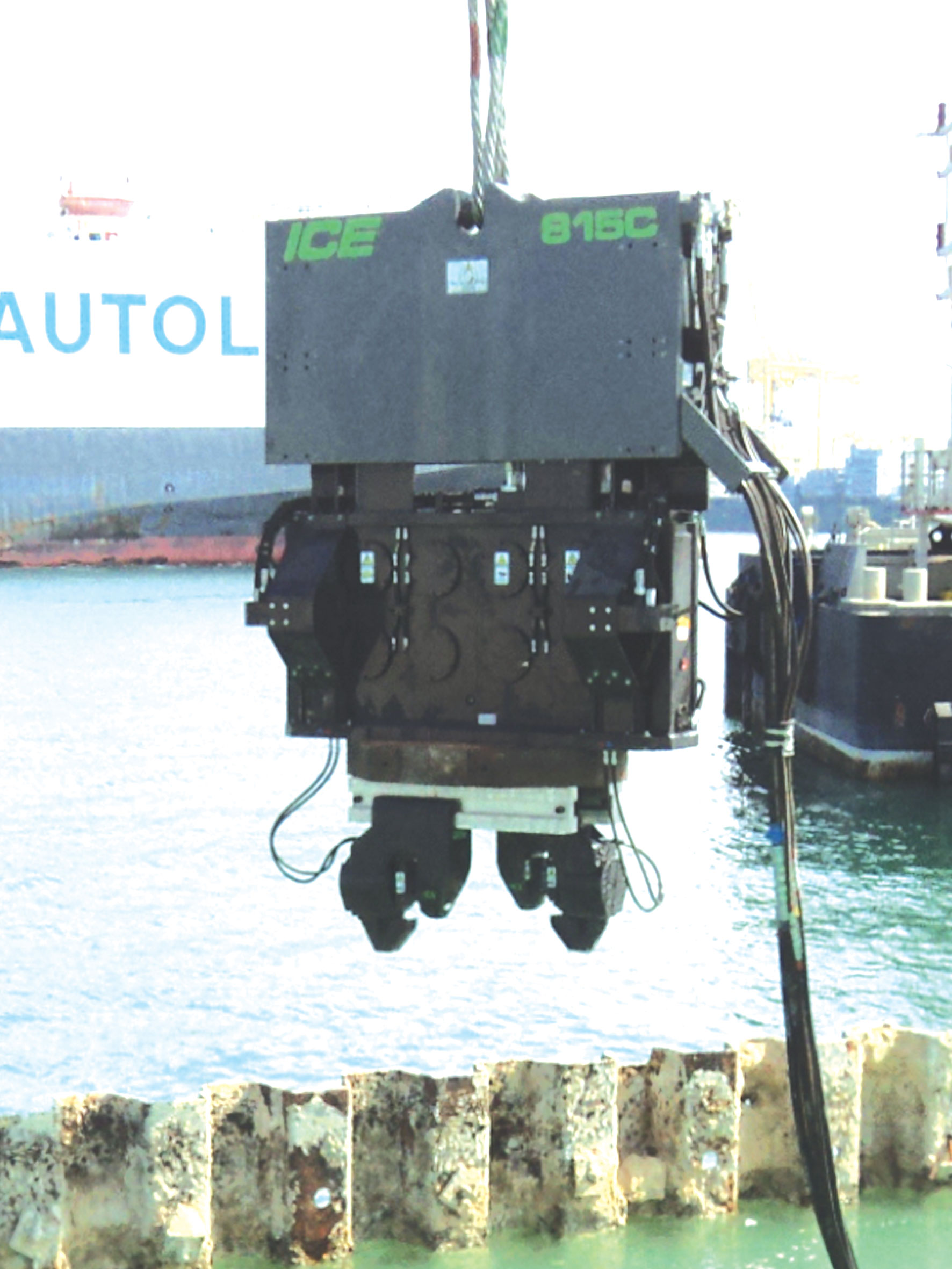 Hytec-Vibratory-Hammer-rent416l