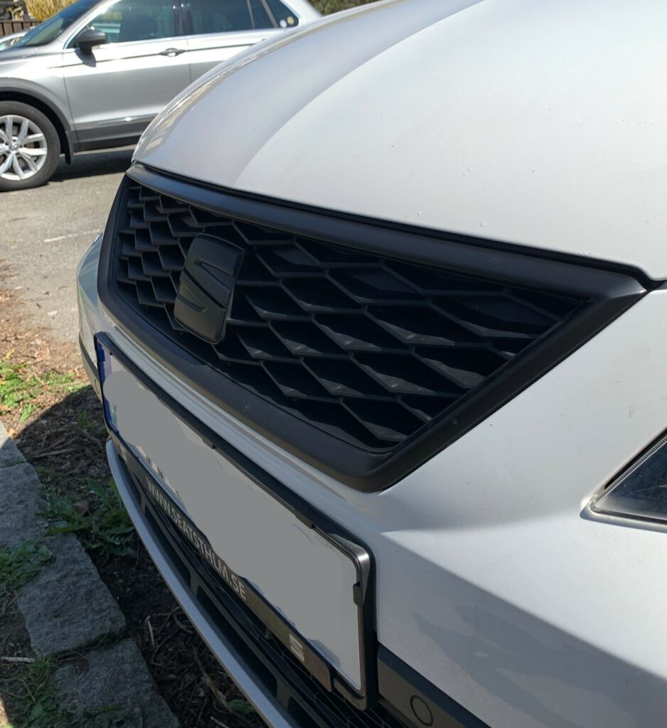 Chrome delete grill