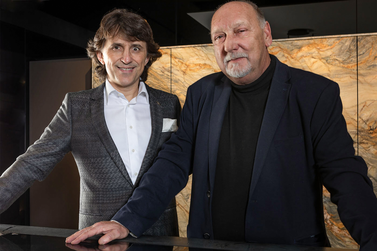 Jose Miguel Simón, director de ICONNO y Jose Hernandez