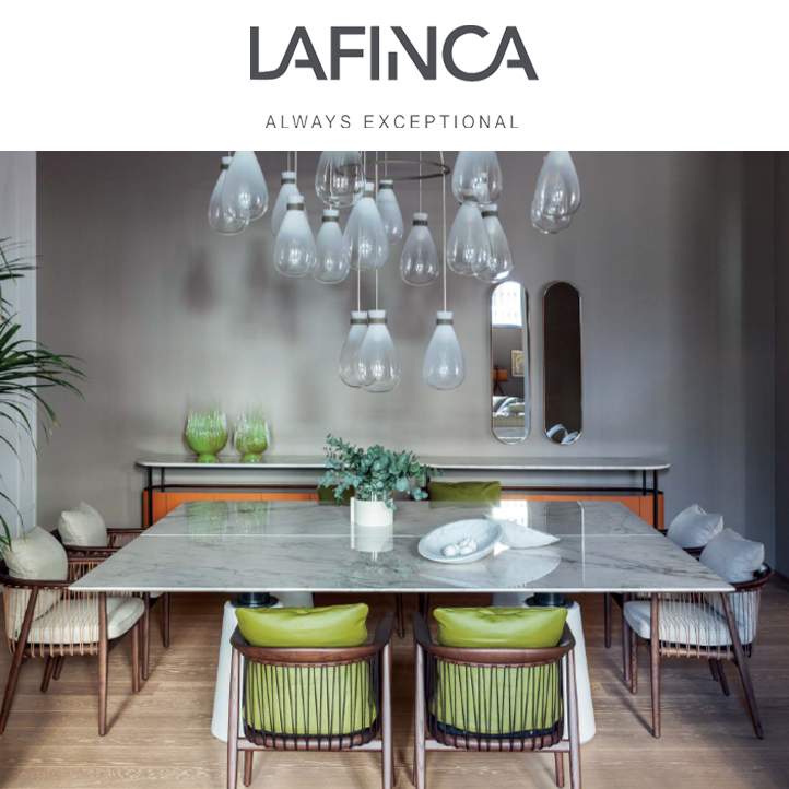 El diseño de una mesa con Poltrona Frau en revista LA FINCA
