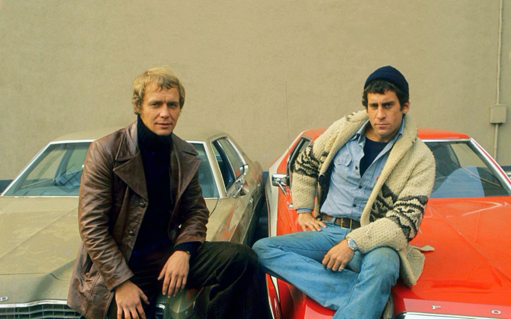 David Soul y Paul Michael Glaser en una imagen promocional de la serie Starsky & Hutch hacia 1977 | Frank Edwards:Fotos International:Getty Images