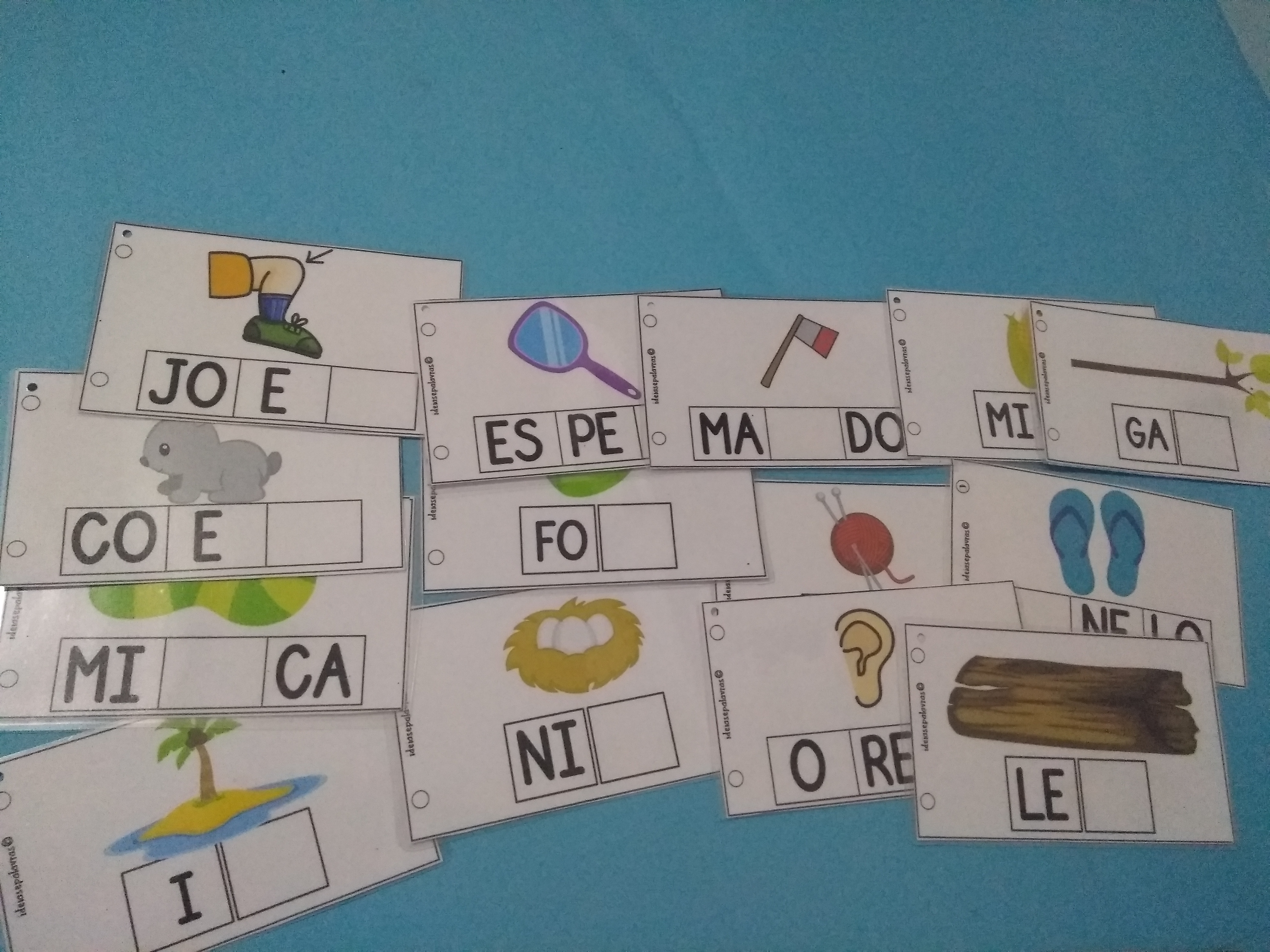 Jogo de alfabetização e letramento - Alfabetização e Letramento