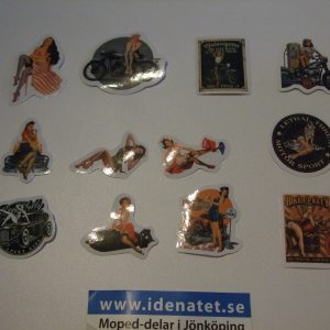Stickers små (3-4cm) perfekt på hjälm eller moppe,12 st /sats