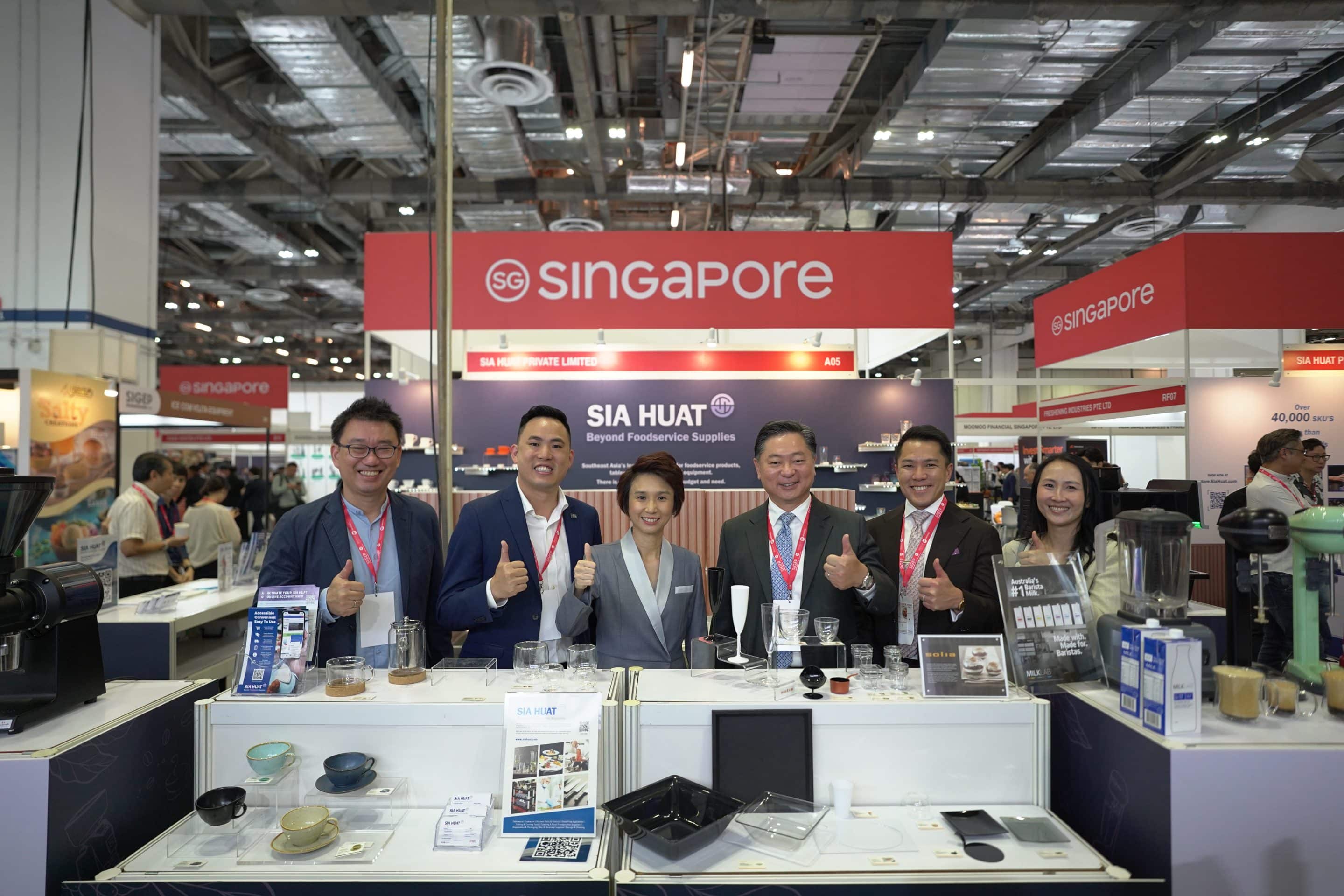 Official Opening Ceremony at SIGEP Asia 2024 and Restaurant Asia 2024_GOH Guided Tour_Group Photo_Sia Huat Pte Ltd