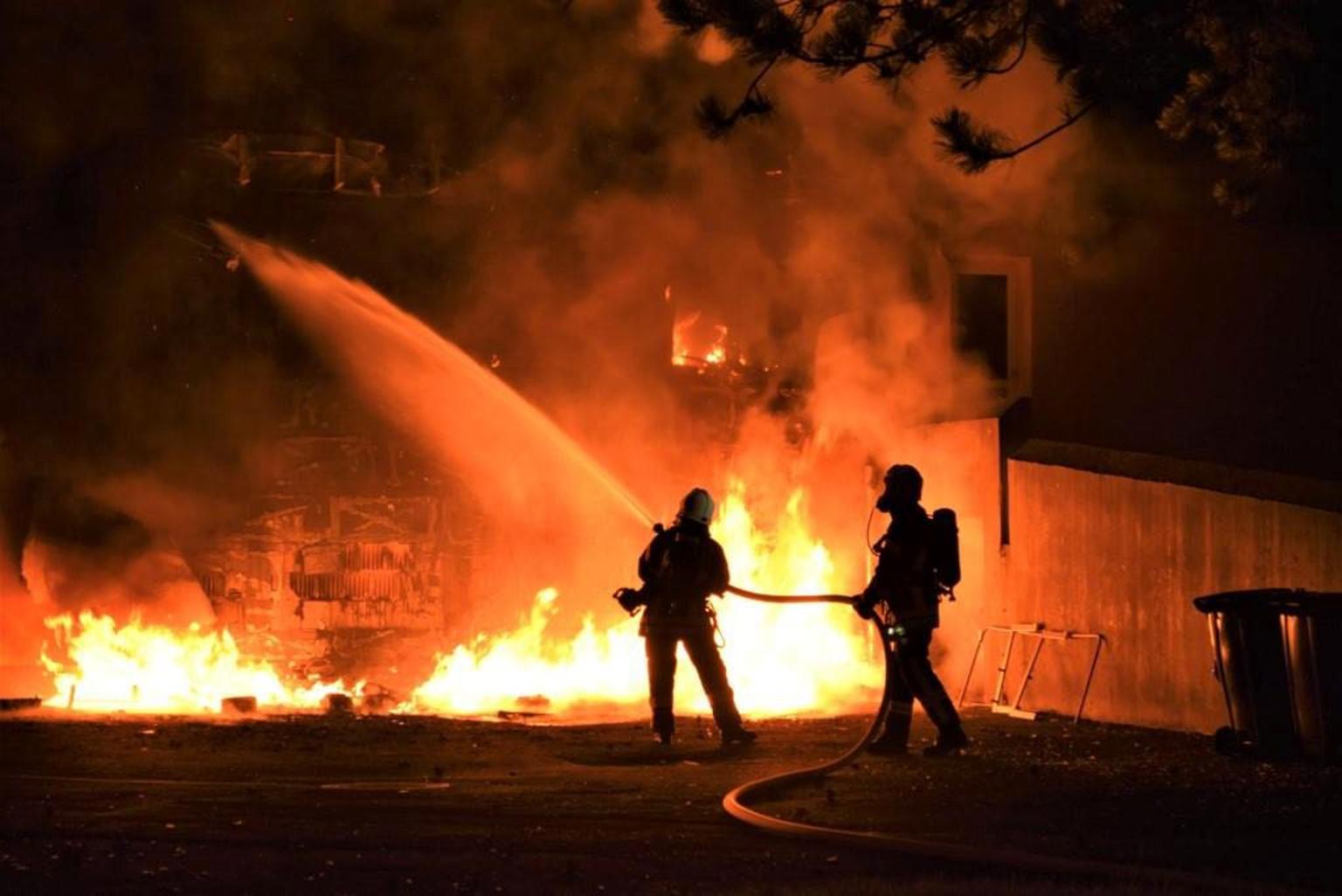 Nach Bränden an zwei Schulen in Kaufungen: Brandstifter stellt sich der Polizei