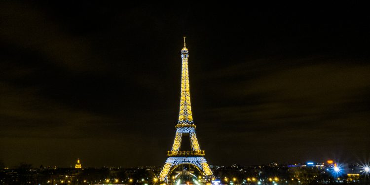 Paris by night (European Space Agency).