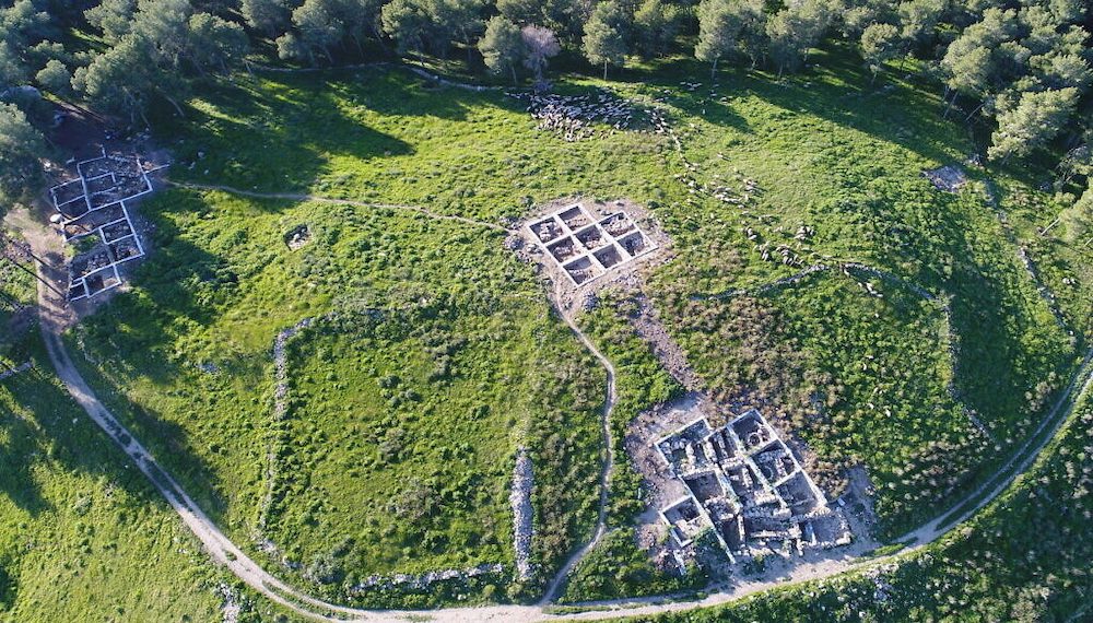 Oversiktsbilde over utgravningene av den bibelske byen Siklag.