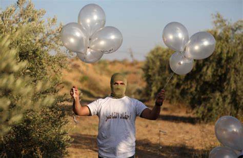 Fredag 7. mai startet brannballonger 8 branner i det sørlige Israel.