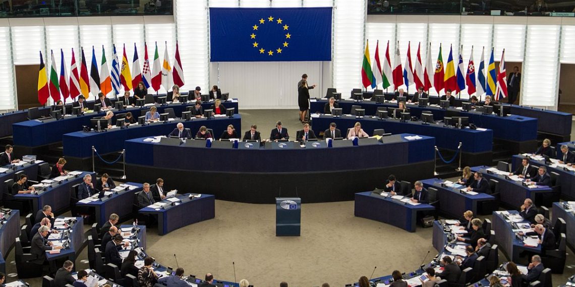 EU-parlamentet i Strasbourg, der 27 europiekse stater er representert. Foto: Mehr Demokratie/EU-Parlament reformiert EU-Bürgerinitiative/Wikimedia Commons.