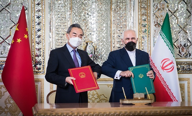 Iran og Kina undetegnet er 25-årig avtale for samarbeid i mars. Foto: Erfan Kouchari/Tasnim News Agency, i Wikimedia Commons.