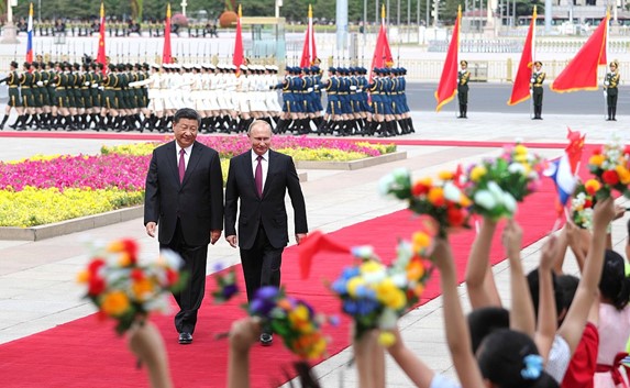 Russlands president og Kinas president i Xi Jinping i 2018. Foto: http://en.kremlin.ru/events/president/news/57696.