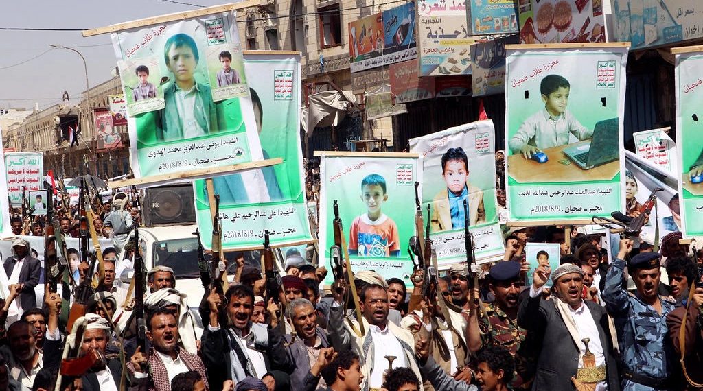 Houtiene demonstrer mot den saudiarbiske koalisjonsstyrken i 2018. Foto: https://www.flickr.com/photos/felton-nyc/30840698598