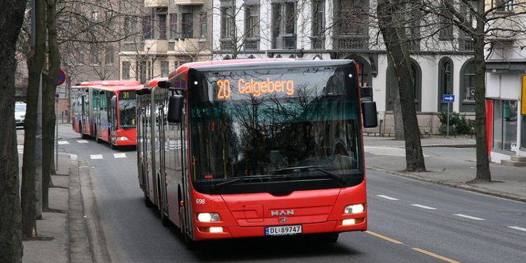 Foto: Kjetil Ree / https://commons.wikimedia.org/wiki/File:Galgeberg-bussen.jpg.