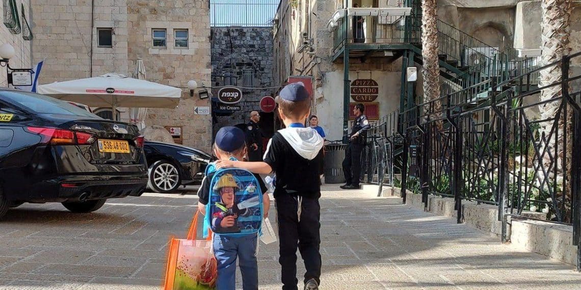 Jerusalems gamleby, 2022. Etter nesten 2000 år har jødene kommet hjem til landet sitt og gjort Jerusalem til Israels hovedstad. Foto: Martin Gellein.
